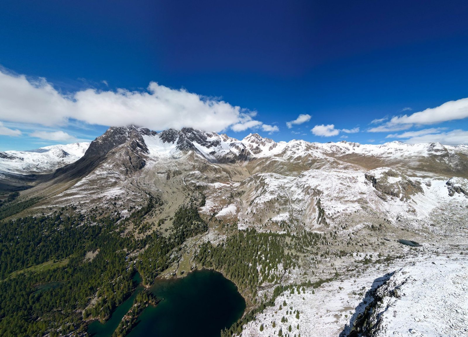 Stunningly realistic natural landscape image created by AI.