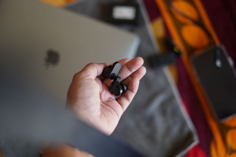 Best 2026 Wireless Earbuds: Top 7 ANC Models Under $150 Reviewed